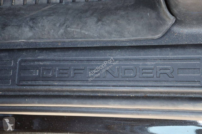 Véhicule utilitaire Land Rover