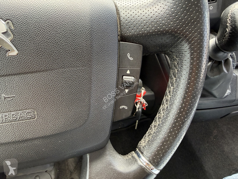 Véhicule utilitaire Peugeot 2.0 130PK Bakwagen...