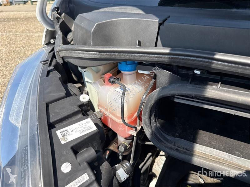 Véhicule utilitaire Opel 2.2
