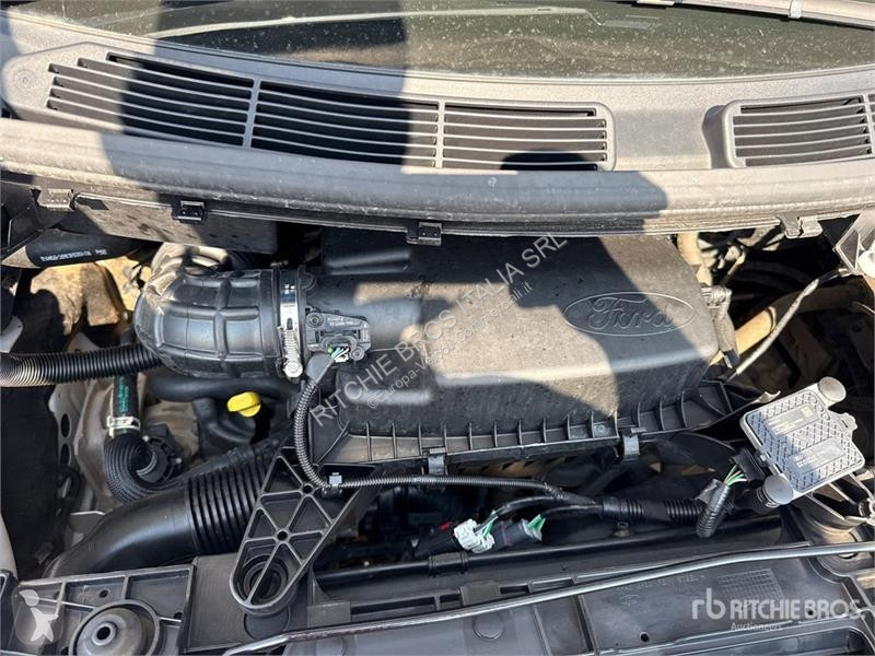Лекотоварен автомобил Ford 2.0 TDCI 77