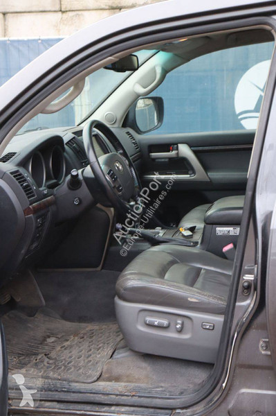 Furgoneta Toyota LANDCRUISER (200 SERIES)