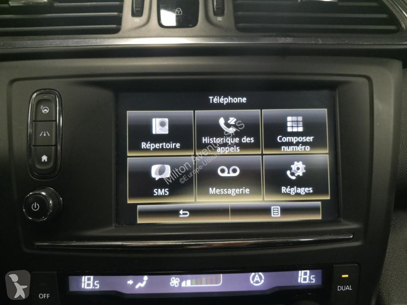 Лекотоварен автомобил Renault