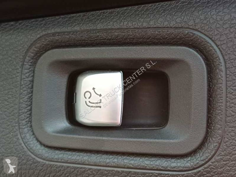 Furgoneta Mercedes