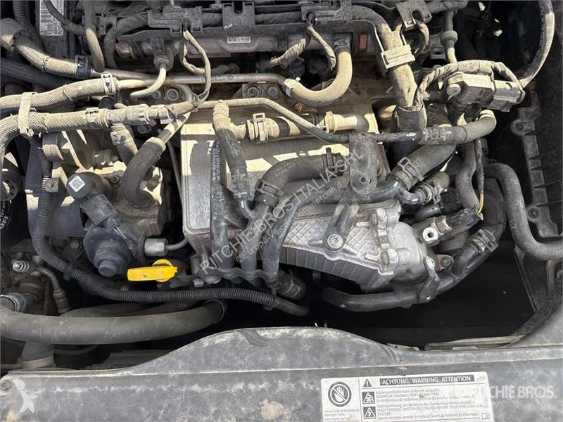 Комерційні автомобілі Volkswagen Cargo Van