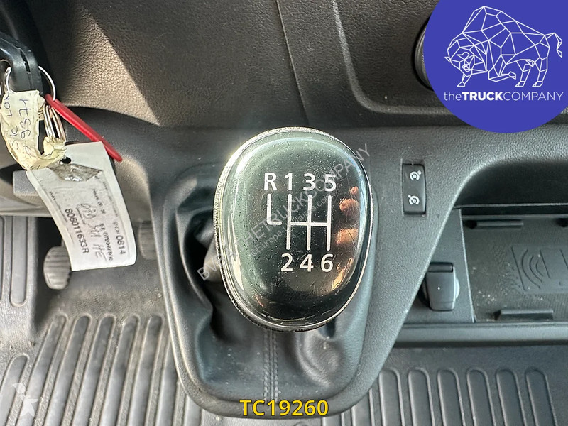 Лекотоварен автомобил Renault
