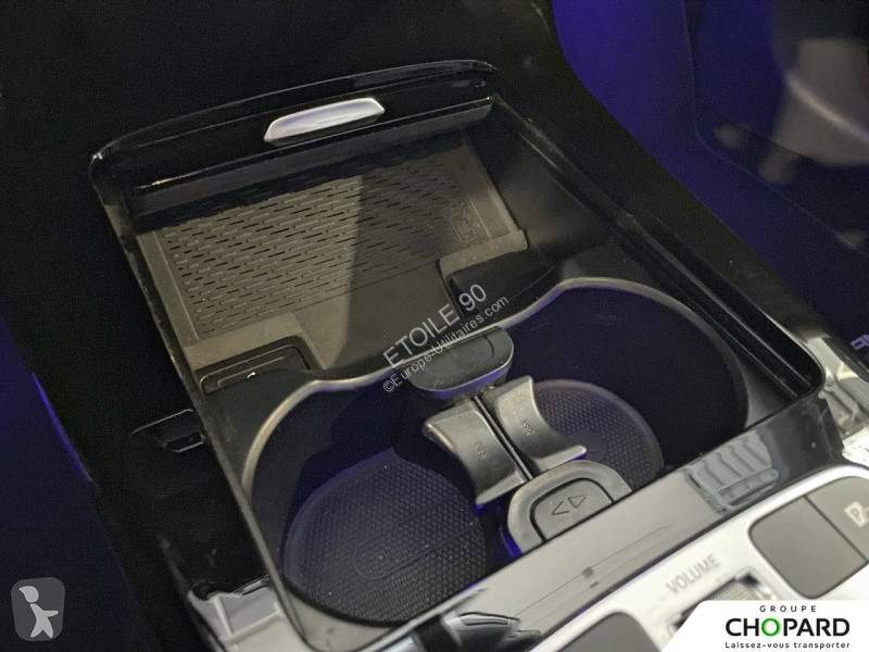 Лекотоварен автомобил Mercedes Classe A 250 e...