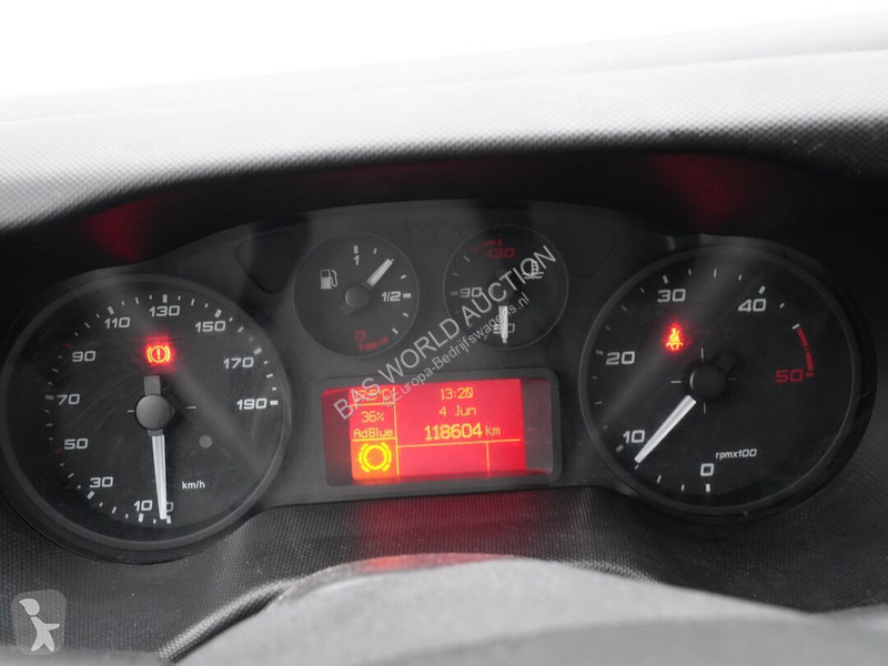 Furgoneta Iveco 35C16