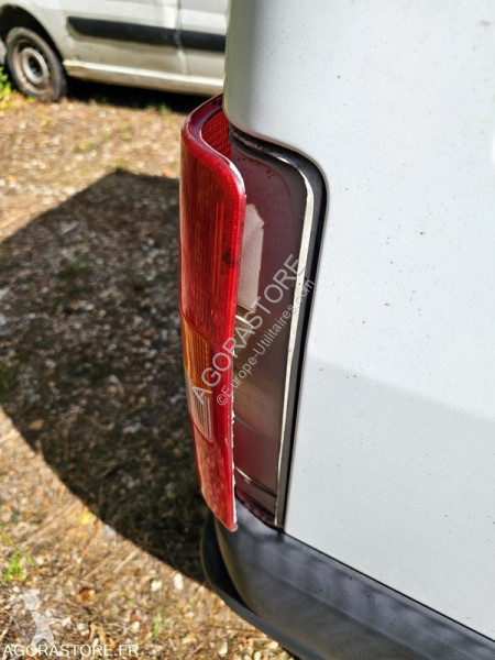 Лекотоварен автомобил Peugeot