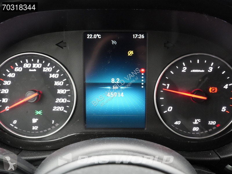 Furgoneta Mercedes 112 CDI L2H1 LED lima amera...