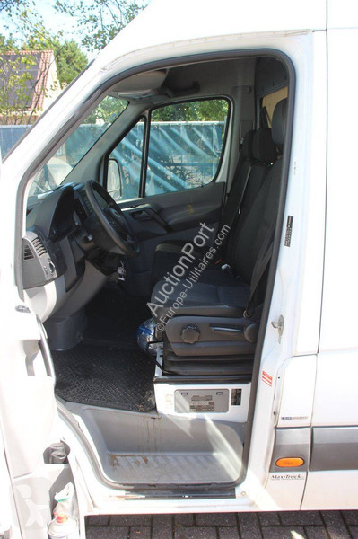 Mercedes 316 CDI van
