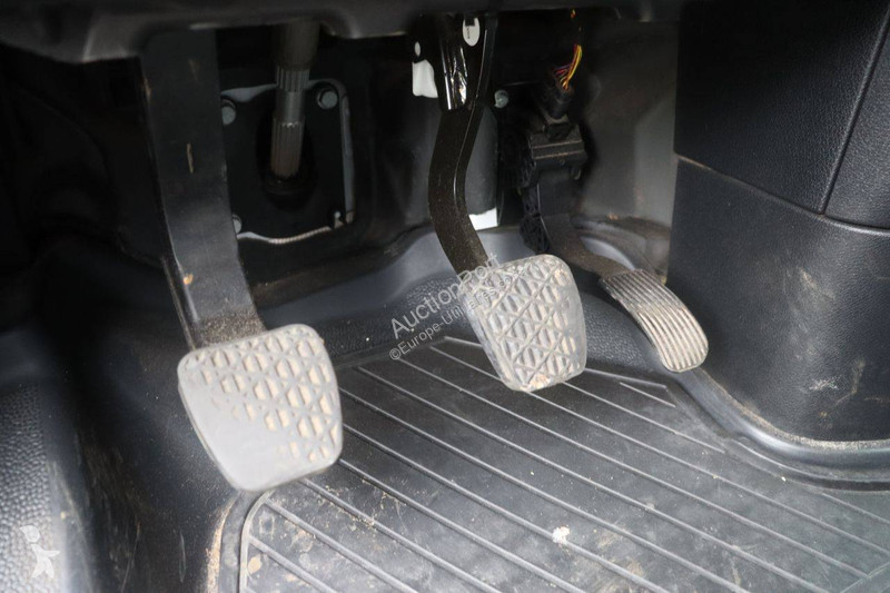 Mercedes 316 CDI van