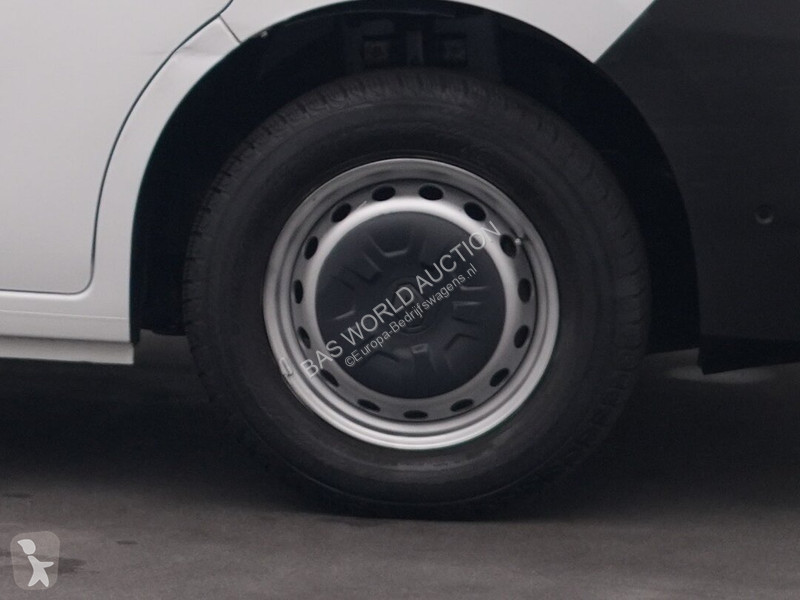 Furgoneta Renault 135PK