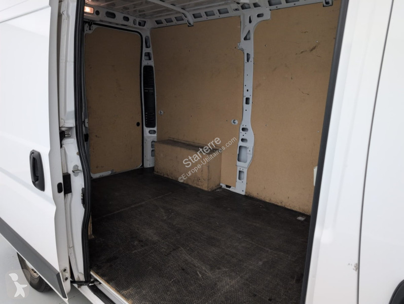 Véhicule utilitaire Fiat  DUCATO FOURGON