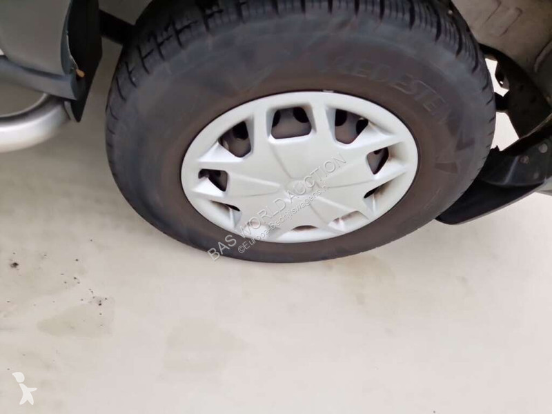 Užitkové vozidlo Ford 350 2.0 TDCI L3H2 Trend...