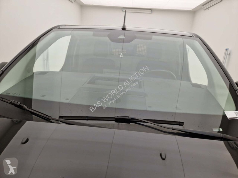 Užitkové vozidlo Peugeot 2.0 BlueHDi 145 EAT8...