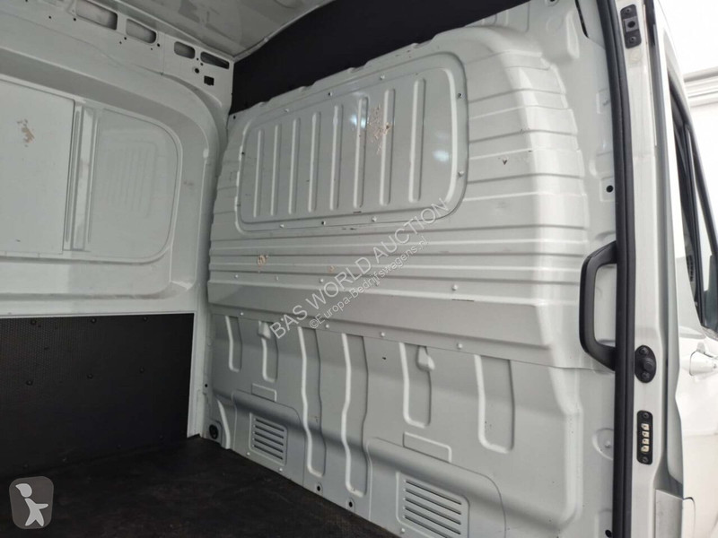 Furgoneta Maxus L3H3 Bus. 72 kWh...