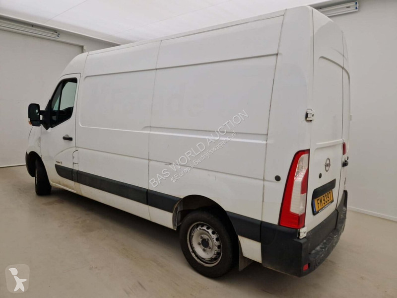 Furgoneta Opel 2.3 DT L2H2 Airco/NAV/PDC