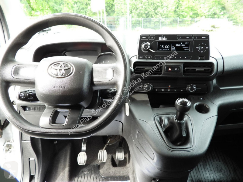 Furgoneta Toyota CITY