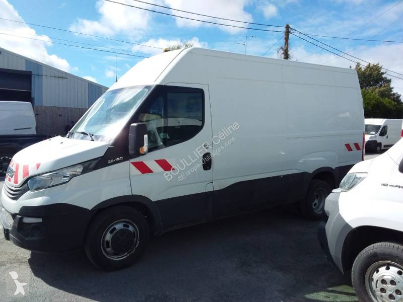 Furgoneta Iveco 35C15