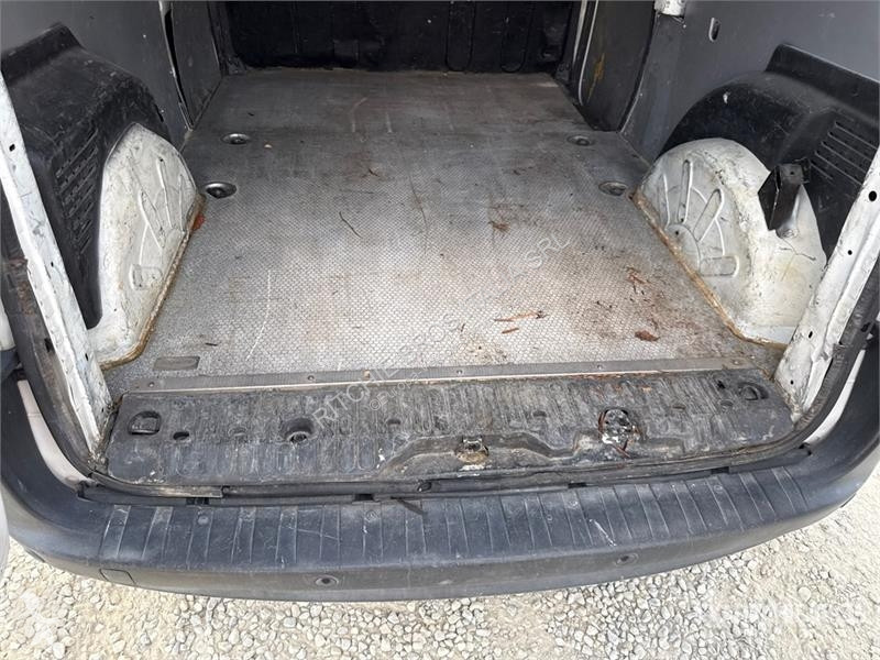 Haszongépjármű Renault Cargo Van (Inoperable)
