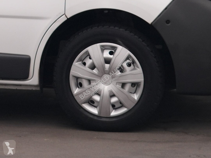 Furgoneta Opel 82pk