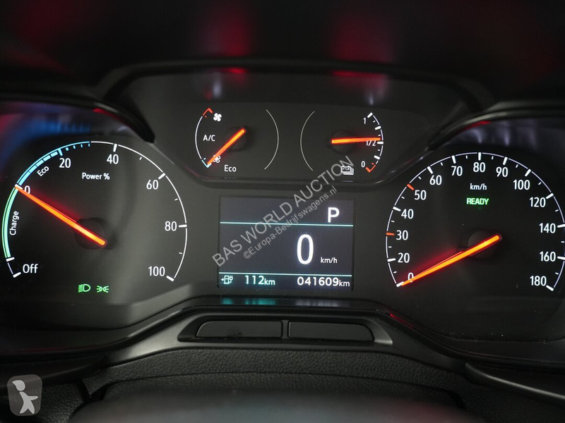 Haszongépjármű Opel e 136pk -e