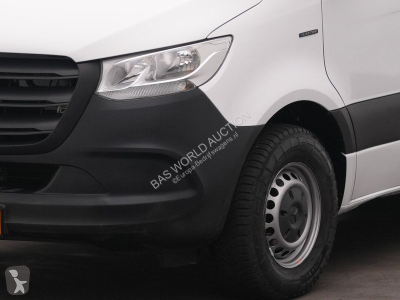 Haszongépjármű Mercedes 312