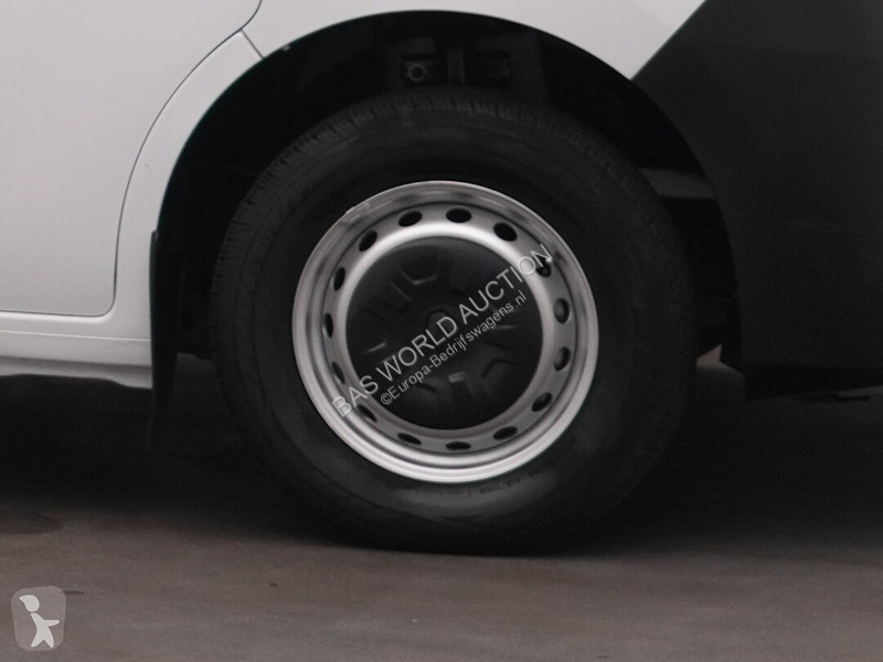 Furgoneta Renault 145PK