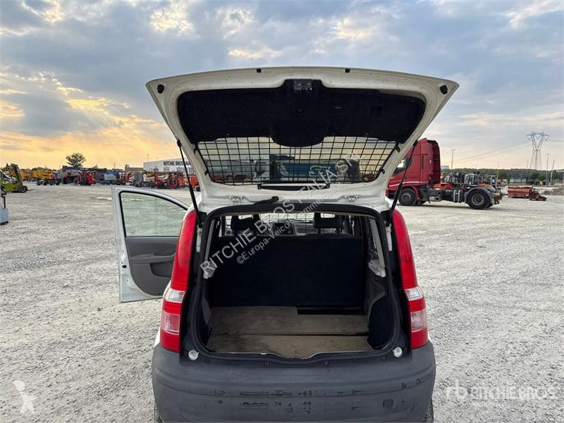 Veículo utilitário Fiat Cargo Van