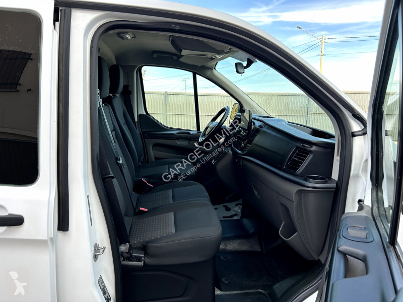Véhicule utilitaire Ford 300 L1H1 2.0 Ecoblue...