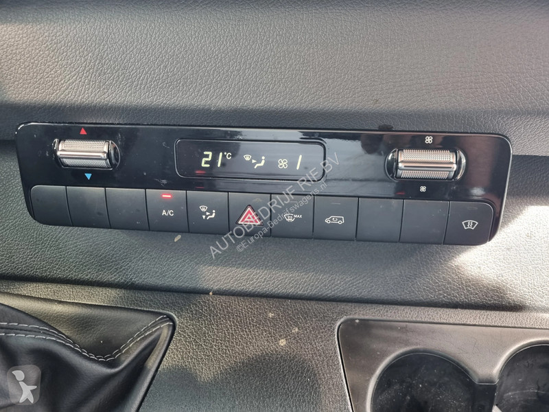 Veículo utilitário Mercedes 519 CDI