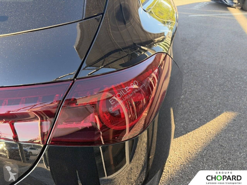 Véhicule utilitaire Mercedes CLA Shooting Brake...