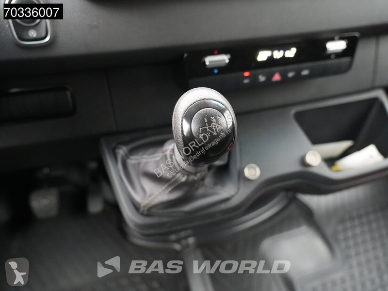 Коммерческий автомобиль Mercedes 311 CDI Open...