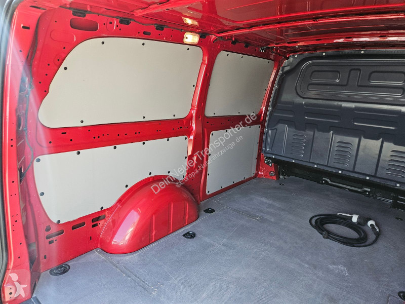 Furgoneta Mercedes Vito 112 LANG|60kWh|96%...