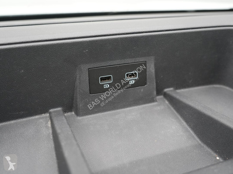Autoutilitară Renault 130pk
