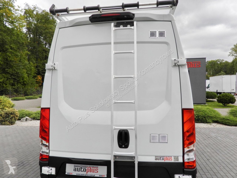 عربة نفعية Iveco 35C16 DAILY
