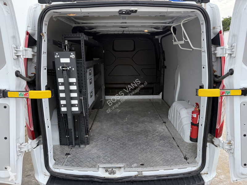عربة نفعية Ford 340 1.0 PHEV 120PK L1 *ELEKTRO...