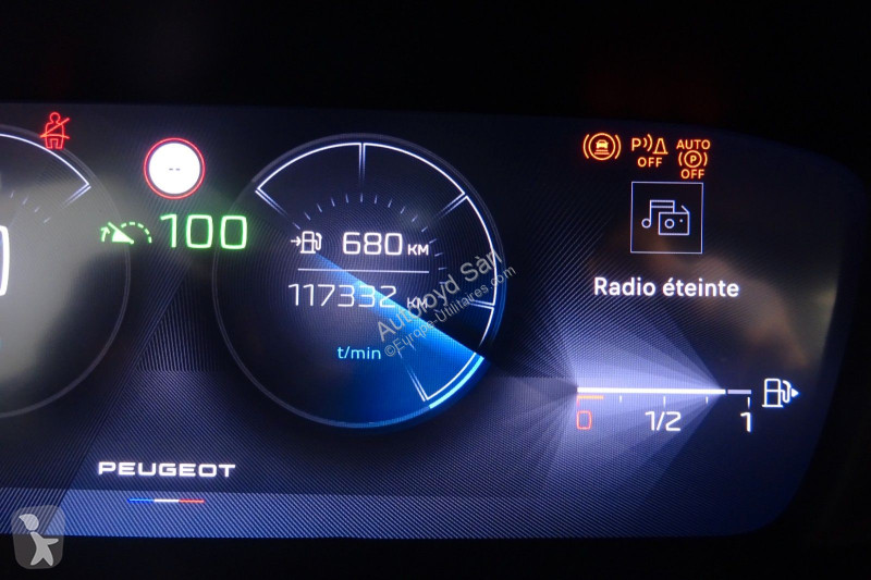 Veicolo commerciale Peugeot 1,5 HDI 130 BVA
