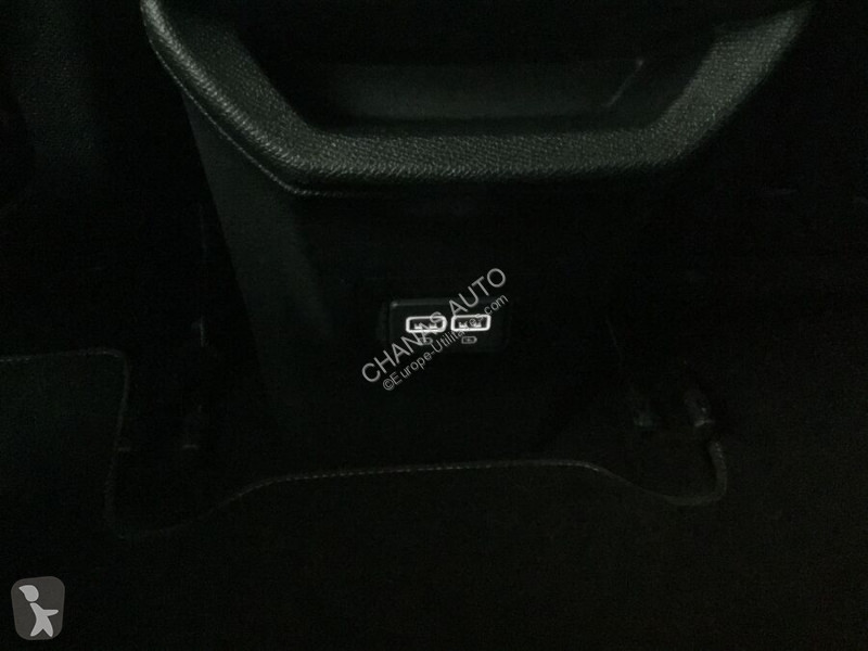 Autoutilitară Peugeot 1.5 BlueHDi 130 GT EAT8
