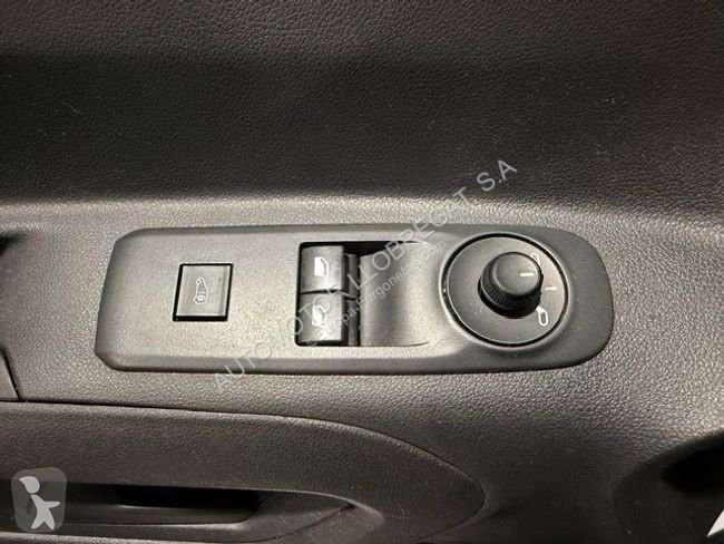Véhicule utilitaire Opel