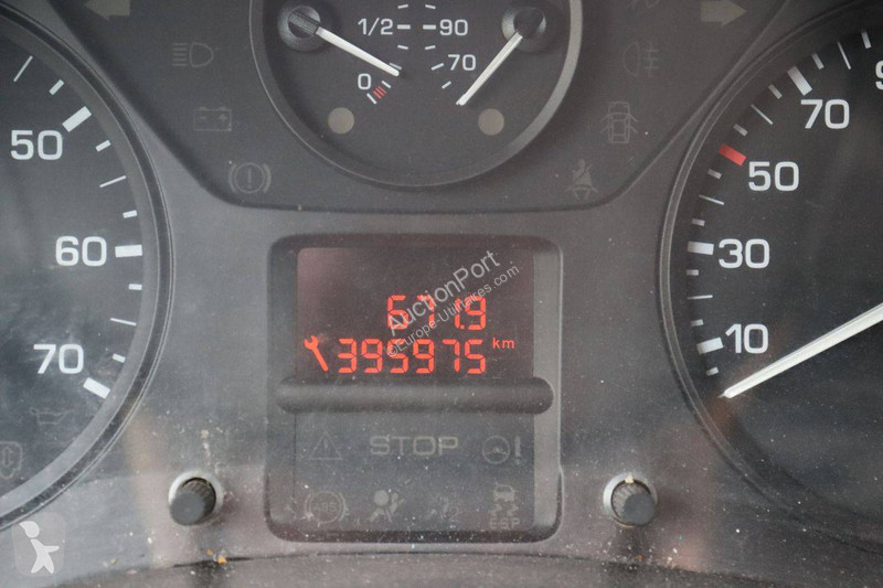 Véhicule utilitaire Peugeot 120 L1 1.6HDIF...