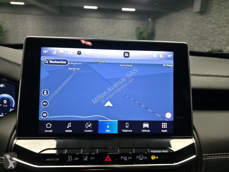 Véhicule utilitaire Jeep COMPASS 1.5 Turbo T4...