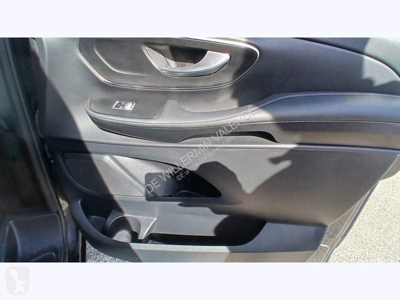 Véhicule utilitaire Mercedes Classe V V 250 d...