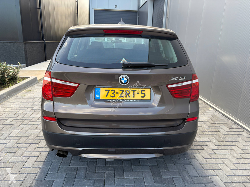 Véhicule utilitaire BMW