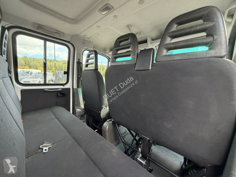 Véhicule utilitaire Iveco 70C18 V H