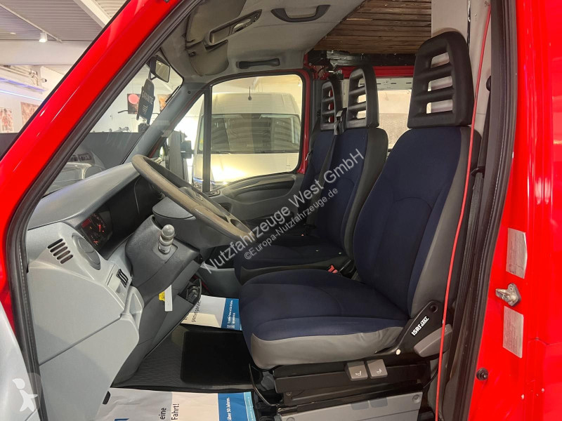 Véhicule utilitaire Iveco...