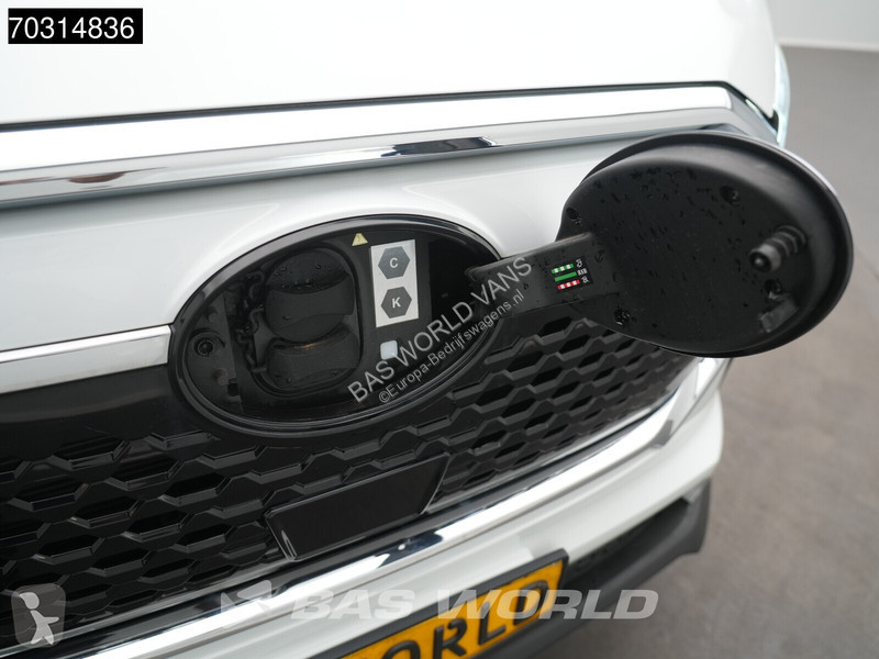 Véhicule utilitaire Maxus Elektrische Bakwagen...