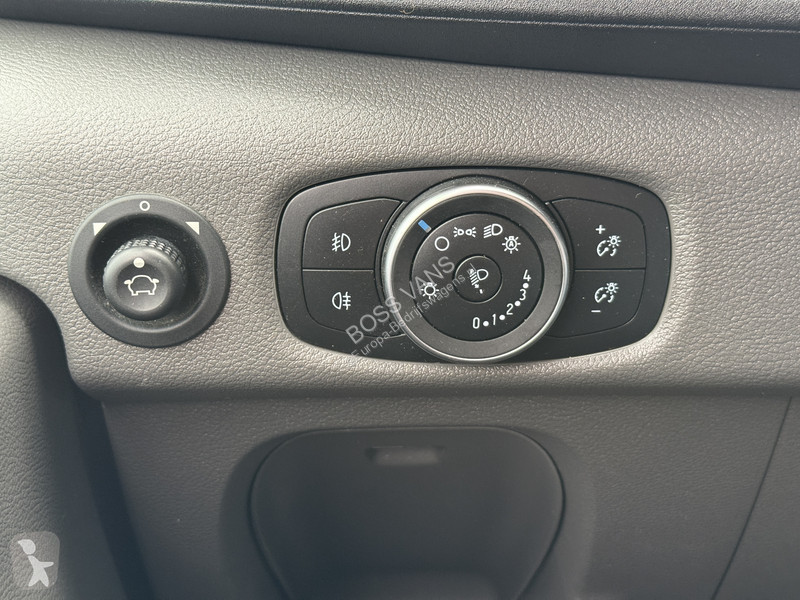 Véhicule utilitaire Ford DC 2.0 TDCI 170PK