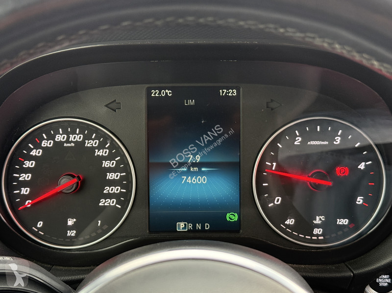 Véhicule utilitaire Mercedes 112 1.5 CDI