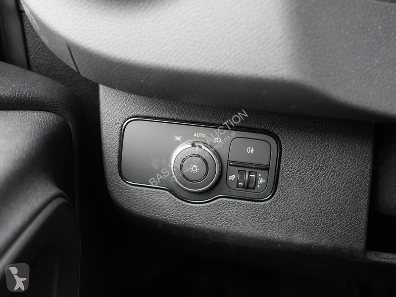 Véhicule utilitaire Mercedes 317 CDI